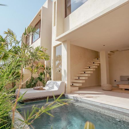 Olea Villas Resort Kuta  Exteriör bild