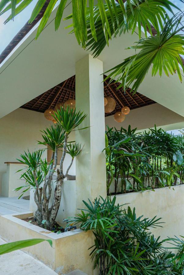 Olea Villas Resort Kuta  Exteriör bild