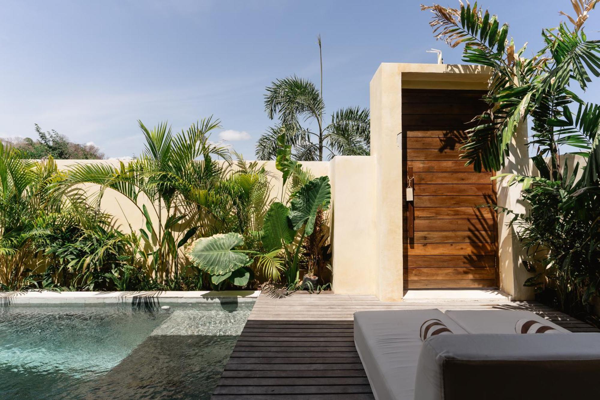 Olea Villas Resort Kuta  Exteriör bild